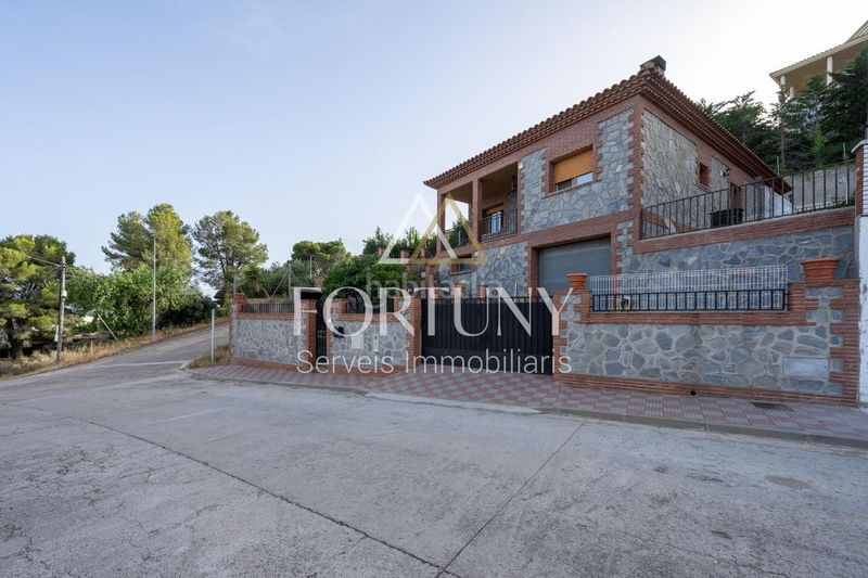 Foto a5078393-0c22-452e-9aea-a7cf3d23798a. Casa  en venta en avinguda montclar, . en Riudecanyes