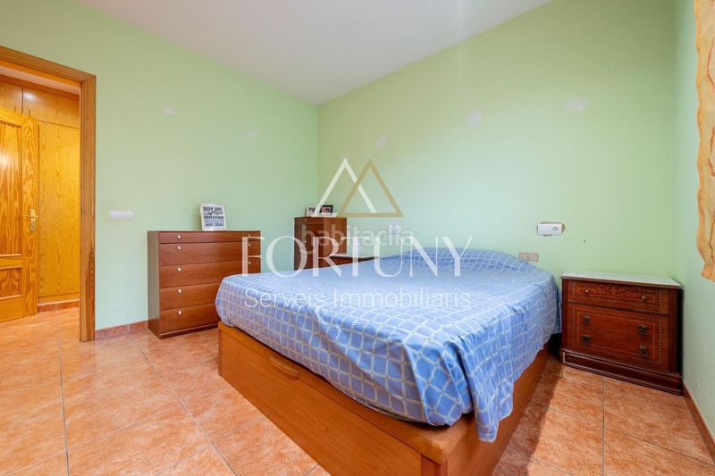 Foto ba39b414-aab2-4f2a-9153-70e83a8f8e1c. Casa  en venta en avinguda montclar, . en Riudecanyes