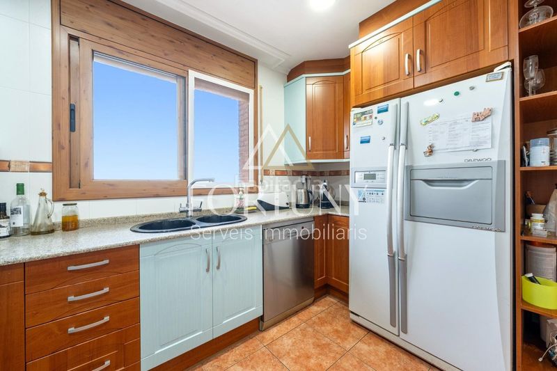 Foto e02d0ed6-f5b6-4a3c-82c0-d24c42d21193. Casa  en venta en avinguda montclar, . en Riudecanyes