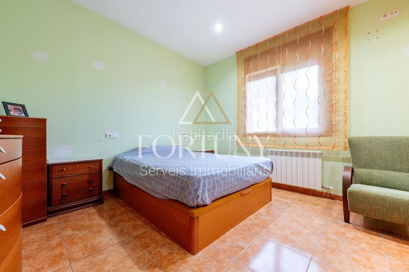 Foto eb94f952-23fd-4ea3-a6af-22a3824513af. Casa  en venta en avinguda montclar, . en Riudecanyes