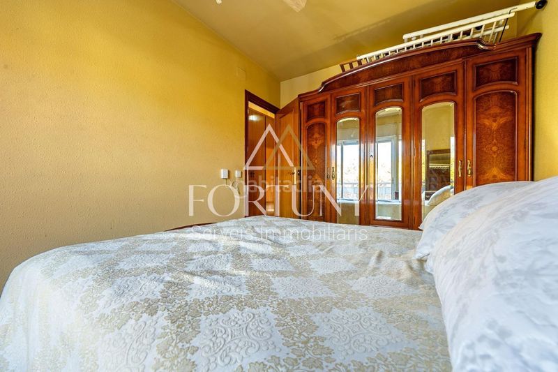 Foto 233b91b6-5765-4a07-bf54-a972906ea04f. Casa amb aparcament piscina a Centre Reus