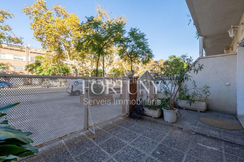 Foto 59fc2715-bc4d-4bfb-a23e-0716a9c27a86. Casa amb aparcament piscina a Centre Reus