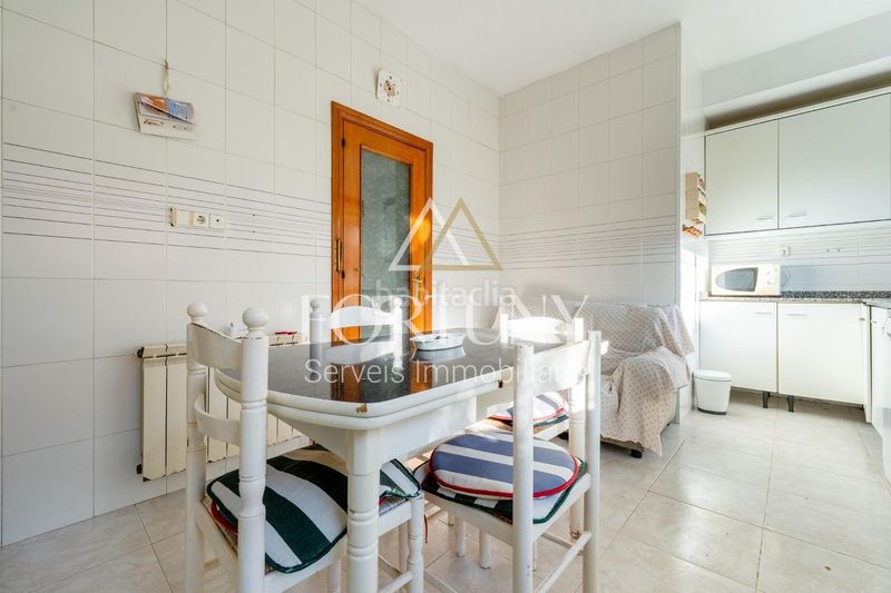 Foto 8035e780-84b1-4067-a4e1-9017497cdd32. Casa amb aparcament piscina a Centre Reus