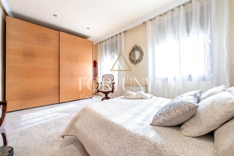 Foto 2de91522-2300-4cb5-bece-2087e1657413. Casa amb aparcament a Ponent Reus