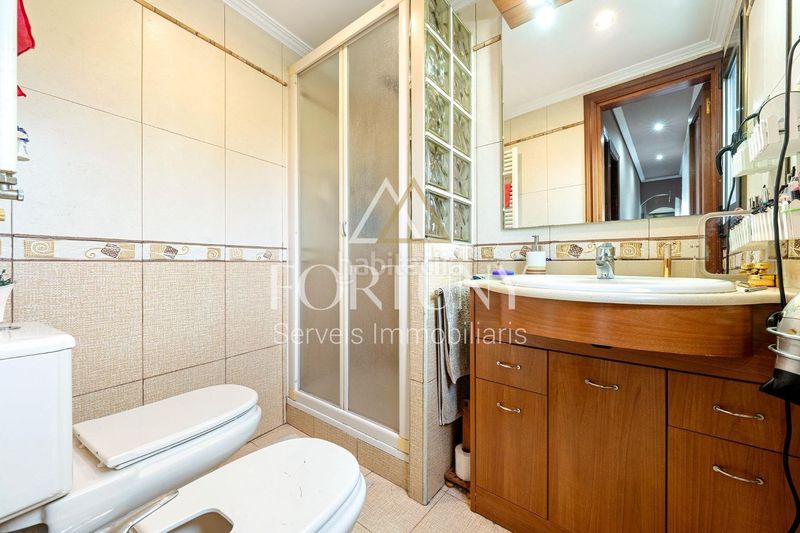 Foto 86b1c460-8289-4fc5-a0b7-a2049be74807. Casa amb aparcament a Ponent Reus