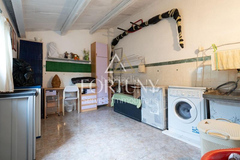 Foto fdc35a94-a8d6-4aa1-86b2-3cd51c8de73e. Casa amb aparcament a Ponent Reus