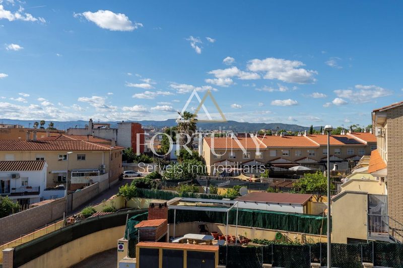 Foto 6f41d5e6-a0ea-451a-96e2-da3ab736cf6c. Casa amb aparcament a Migjorn Reus