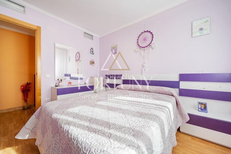 Foto 7d2f3312-1a2a-43e5-b89a-80fd72d9a5a7. Casa amb aparcament a Migjorn Reus