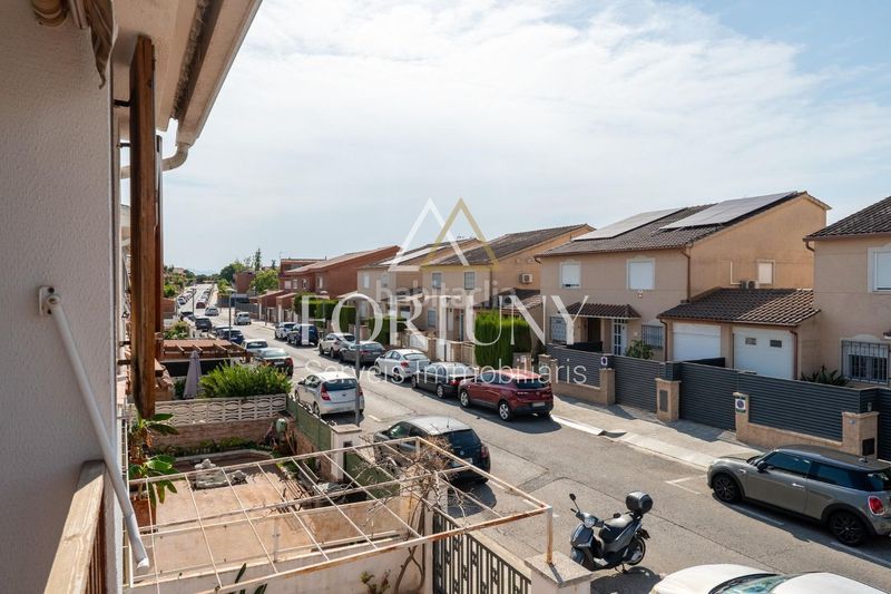 Foto 7fdca38f-50ea-4cd0-8a84-d669bfc63b2e. Casa amb aparcament a Migjorn Reus