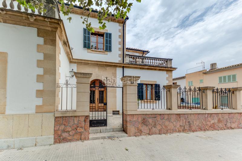 Foto 36b84761-335a-4685-90dc-e47fa48a9e84. Towny house with heating parking in Pollença poble Pollença