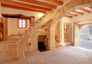 Doppelhaus in Ciutat d´Alcúdia. Encantadora casa de pueblo en alcudia con licencia de alquiler v