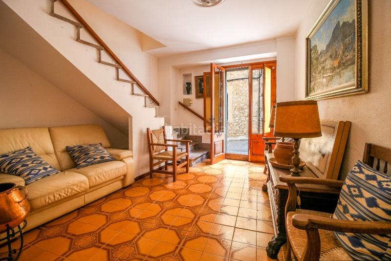 Foto bf552ff4-32a1-47c2-893d-515e2fa4bd45. Casa bifamiliare in Pollença poble Pollença