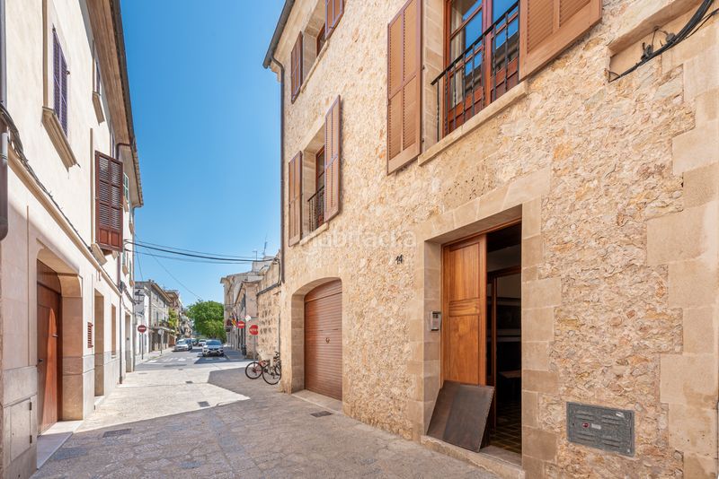 Foto f364e560-751d-400a-8c58-1e8bfe42cb17. Casa aparellada a Pollença poble Pollença