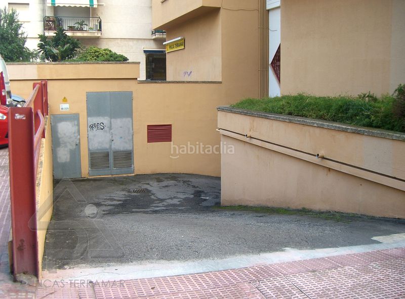Foto de873e55-2f2c-4417-859b-42ad8938fdd6. Aparcament cotxe a passeig de vilanova 30 a Centre Sitges