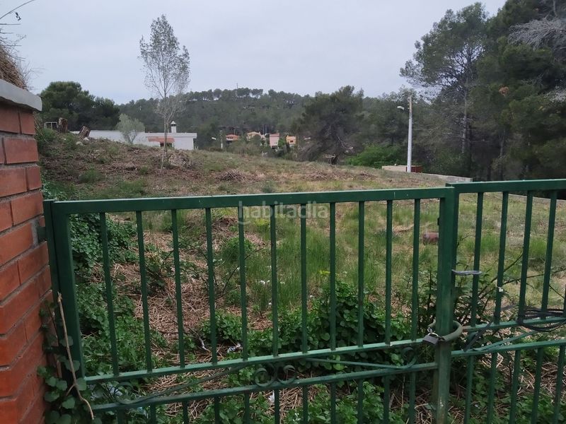 Foto 80e2a713-3d7d-45c8-b7af-e26566a9654d. Residential plot in carrer de la farigola 25 in Olivella