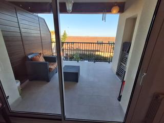 Miete Etagenwohnung in Vallpineda - Rocamar. Larga duración, con piscina y terraza