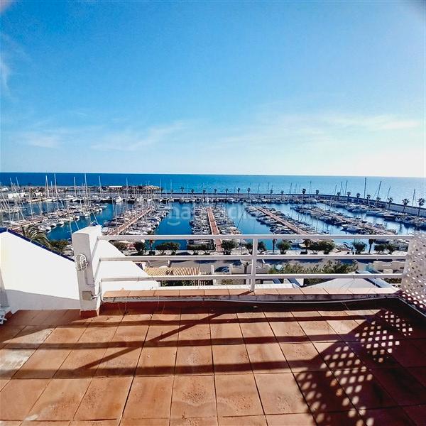 Foto 1f3685f7-01cc-49dd-bd2f-a1ba394594f9. Alquiler casa adosada en Aiguadolç - Sant Sebastià Sitges
