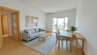 Pis a Ametllers - Poble Sec. Luminoso piso de 3 habitaciones