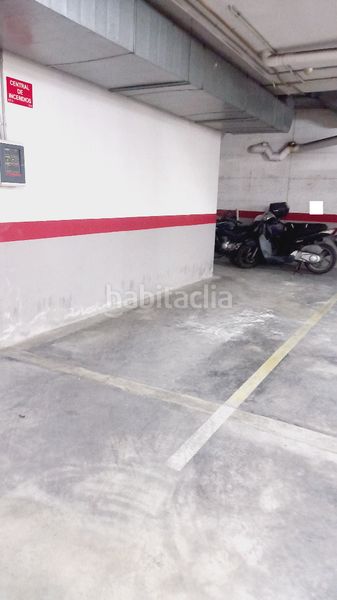 Foto 0a2ef112-7d16-4367-bace-61700b9e666a. Aparcament cotxe a Centre Sitges
