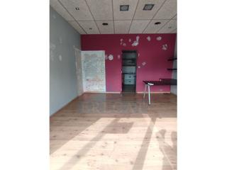 Rent Business premise in Ciutat Meridiana. Local en ciudad merdiana
