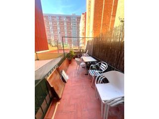 Appartement à Sagrada Família. Piso en calle sardenya, barcelona