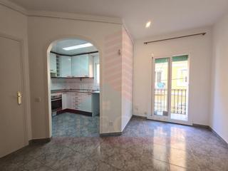 Etagenwohnung  N/a. Piso en venda en la barceloneta