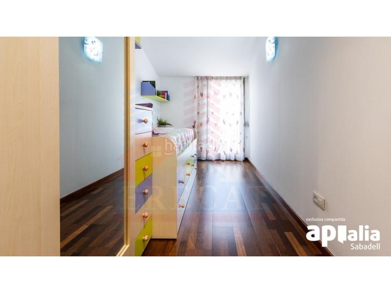 Foto 86fad4a8-7d1f-4a96-8b37-3527eb698a47. Dúplex  en venta en Creu Alta en Creu Alta Sabadell