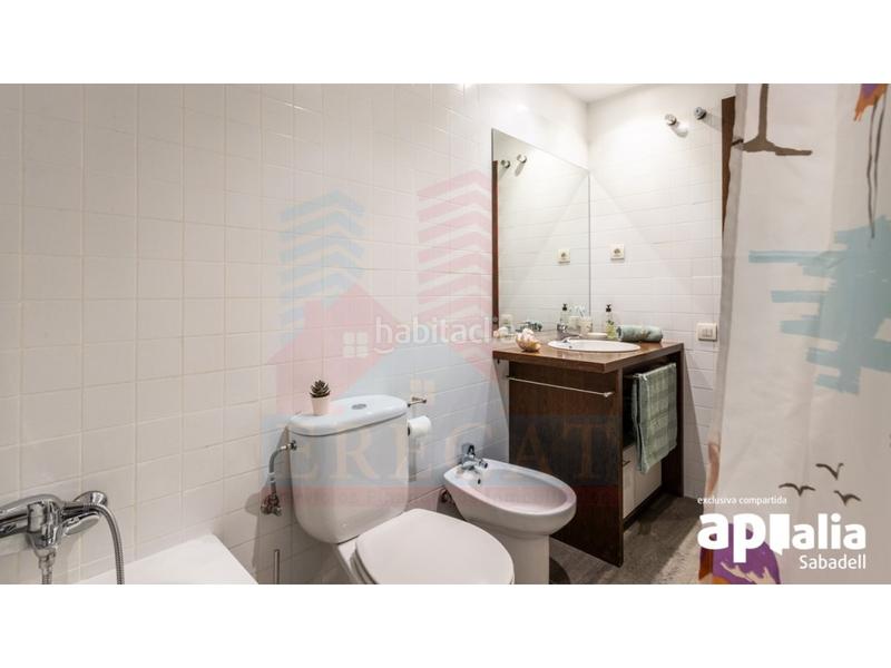 Foto b0e4b387-4880-4653-b203-50d89ee43608. Dúplex  en venta en Creu Alta en Creu Alta Sabadell