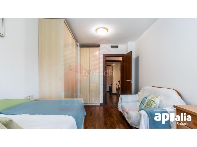 Foto be783189-c229-45cd-8a7c-686c3f1e1693. Dúplex  en venta en Creu Alta en Creu Alta Sabadell