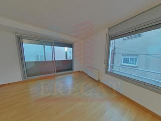 Dplex  N/a. Dplex 4 habitaciones venta terrassa