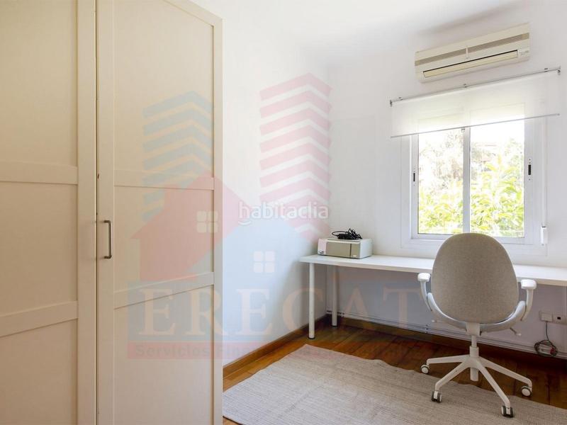 Foto fd412612-557d-4c38-8337-eb00b8cfb940. Piso  en venta en hortaGuinardó, en Guinardó Barcelona