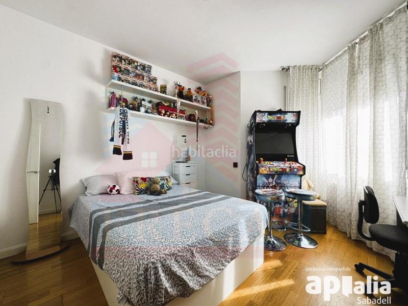 Foto 13dd42e1-5242-4dcd-a476-b4e9232a2a65. Piso  en venta Centre en Centre Sabadell