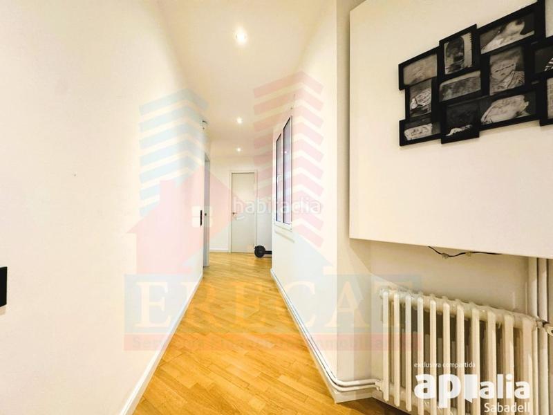 Foto c7f3b1b0-0848-4ff2-b913-b8191fb98fde. Piso  en venta Centre en Centre Sabadell