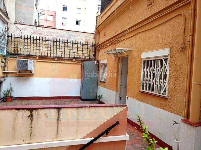 Foto 99ea45c5-6084-4152-8b3a-bfb49a9f9a39. Piso bajos con jardín horta Guinardó el Guinardó en Barcelona