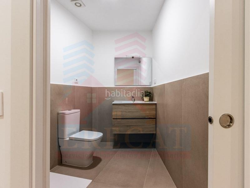 Foto 1342f09b-82e5-46b8-b9b6-c01c893b76eb. Pis a Eixample Sabadell