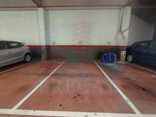 Car parking  N/a. Plaza de parking ciutat meridiana