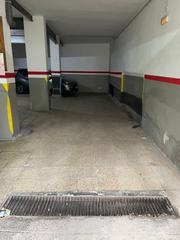 Car parking in Ronda de Sant Ramon 85