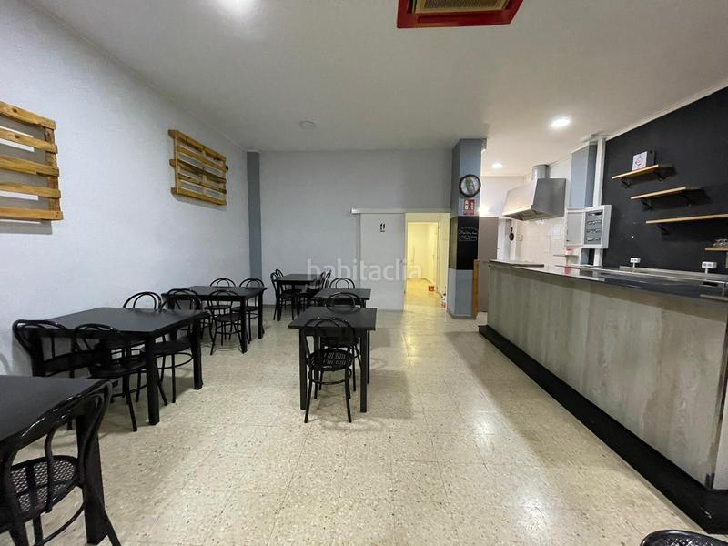 Foto 7aff10a3-97ee-4603-8461-d5bca609aed9. Geschäftsraum in carrer d'eusebi güell 118 in Marianao Sant Boi de Llobregat