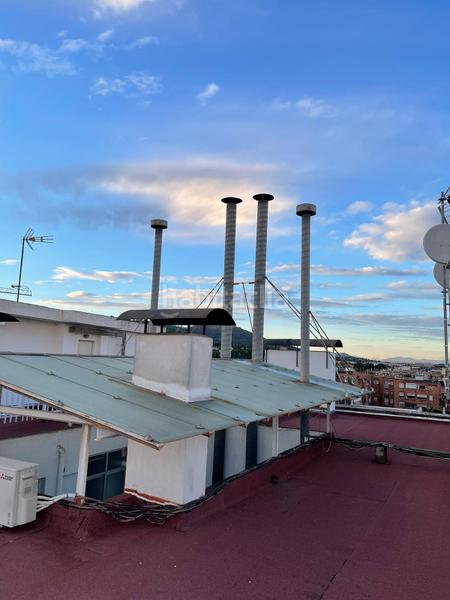 Foto 05f1544a-ddc0-4de8-b9e7-ea898dd100d3. Local comercial a carrer d'eusebi güell 118 a Marianao Sant Boi de Llobregat