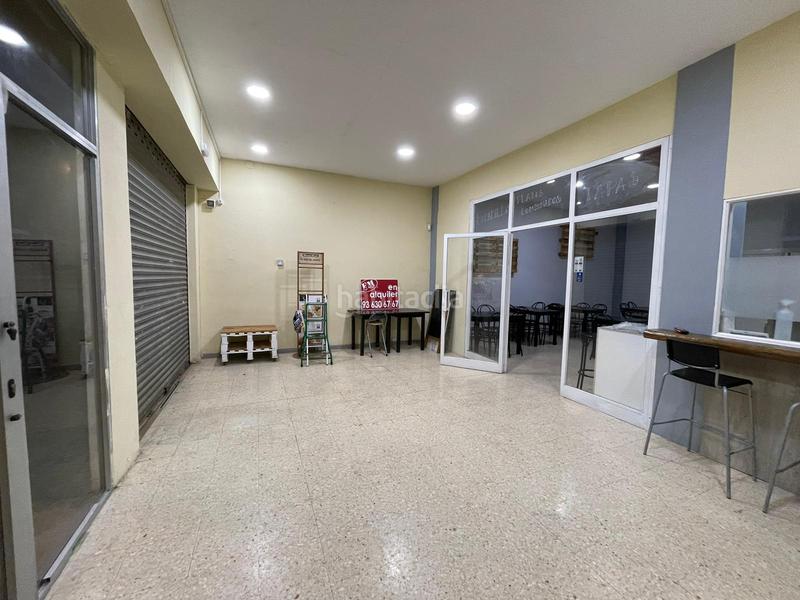 Foto b81faa8d-53df-4158-88d9-b12318fb76c8. Local commercial dans carrer d'eusebi güell 118 dans Sant Boi de Llobregat