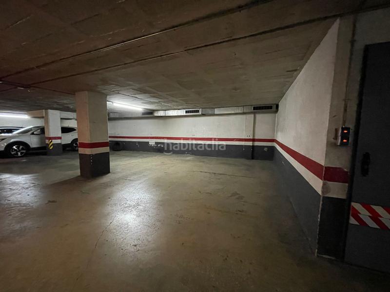 Foto ee6107c2-22c6-448b-89aa-1eb9945aaaed. Rent car parking in Marianao Sant Boi de Llobregat