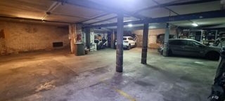 Aparcament cotxe a Vinyets-Molí Vell