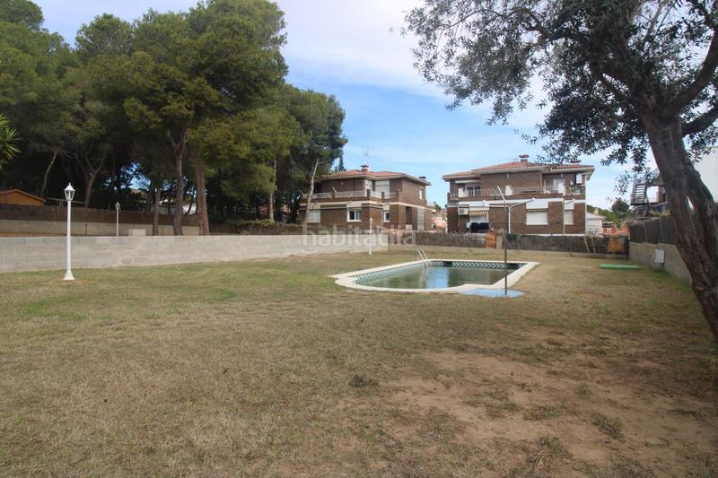 Foto 08429bad-0235-4597-a287-ff8cb0d3d6ea. Xalet amb calefacció aparcament piscina a Segur de Calafell nucli urbà Segur de Calafell