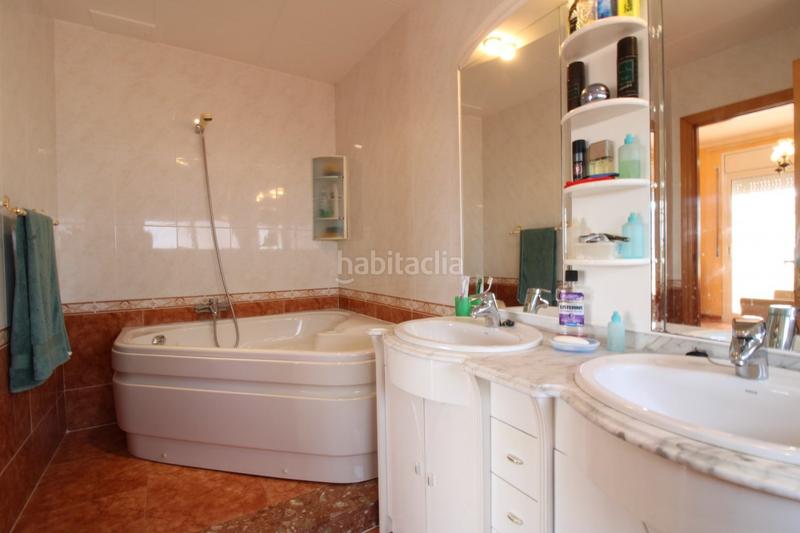 Foto 16e4371d-679c-4739-87d8-87218db8d0d1. Xalet amb calefacció aparcament piscina a Segur de Calafell nucli urbà Segur de Calafell