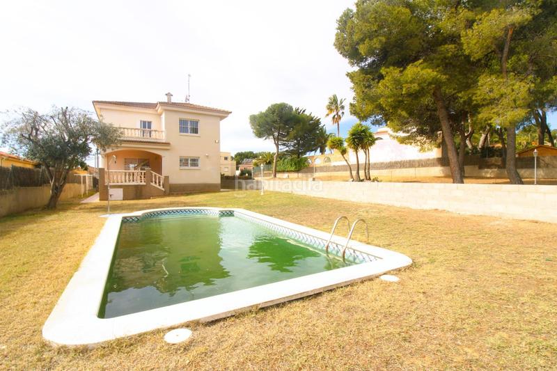 Foto 7f3b1a65-02d6-4cc9-8965-130cf9ae0866. Xalet amb calefacció aparcament piscina a Segur de Calafell nucli urbà Segur de Calafell
