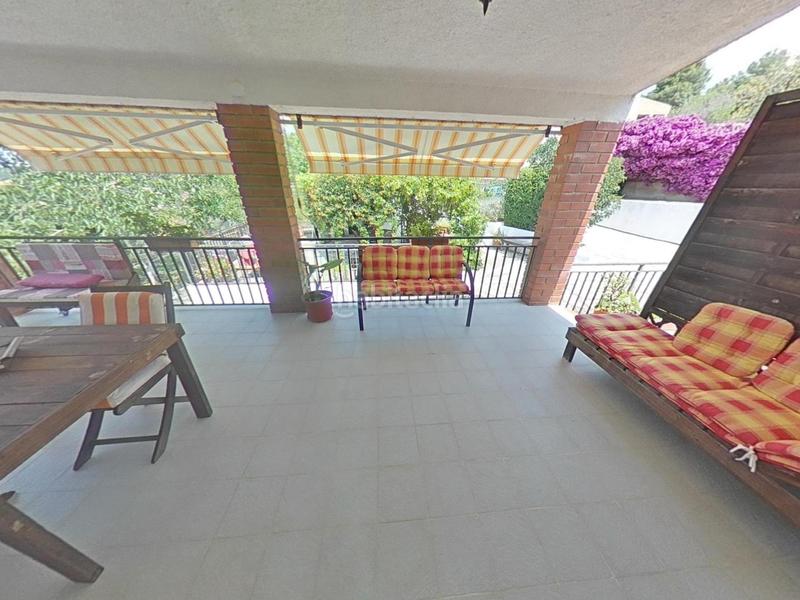 Foto 6b9c2a6c-a139-4b61-b817-994b9eca5f78. Xalet amb calefacció aparcament a Masllorenç