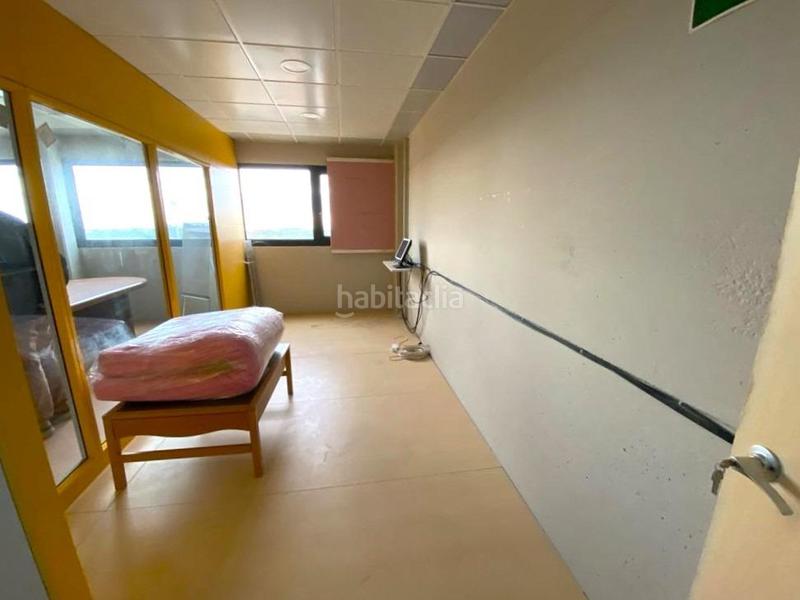 Foto 358a2a94-d9c9-4e58-b30d-fc31c2923e62. Bâtiment à usage industriel dans Roda de Barà