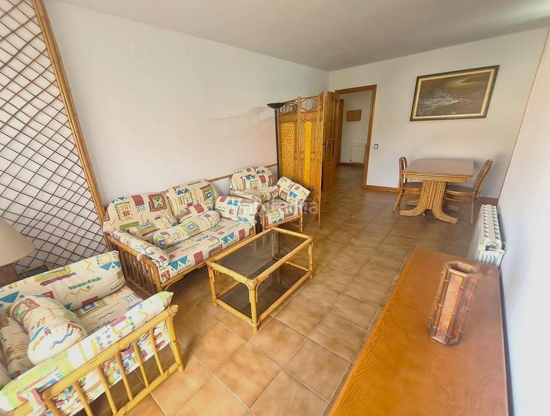 Foto f26f8f5b-6ccc-43c9-8b21-09dc5980df7b. Pis amb calefacció aparcament piscina a El Tancat-Mas d´en Gual Vendrell (El)