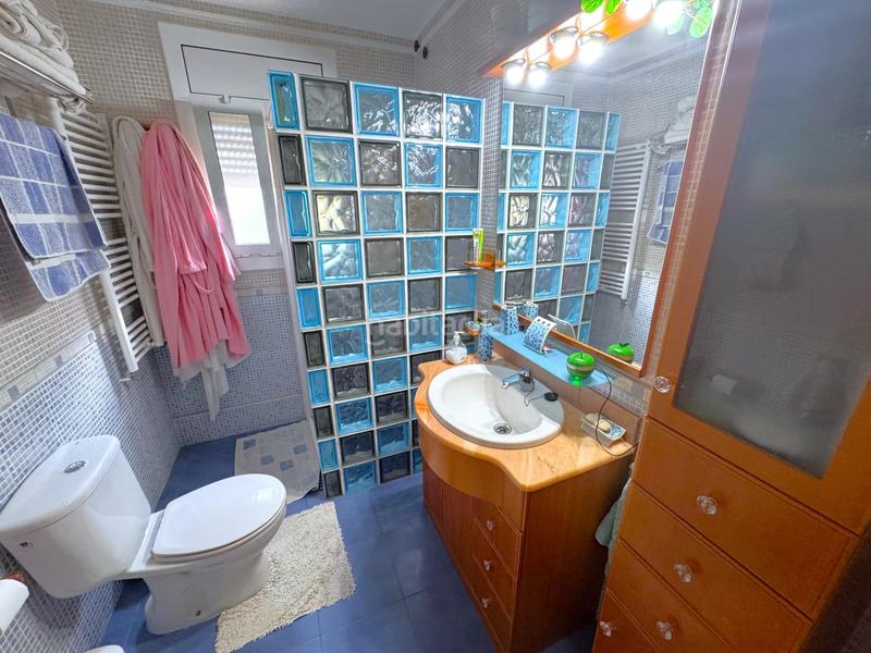 Foto c579e1ab-a8e5-4f4c-9871-18ab2fe5fbfe. Chalet avec chauffage parking piscine dans Calafell park Calafell