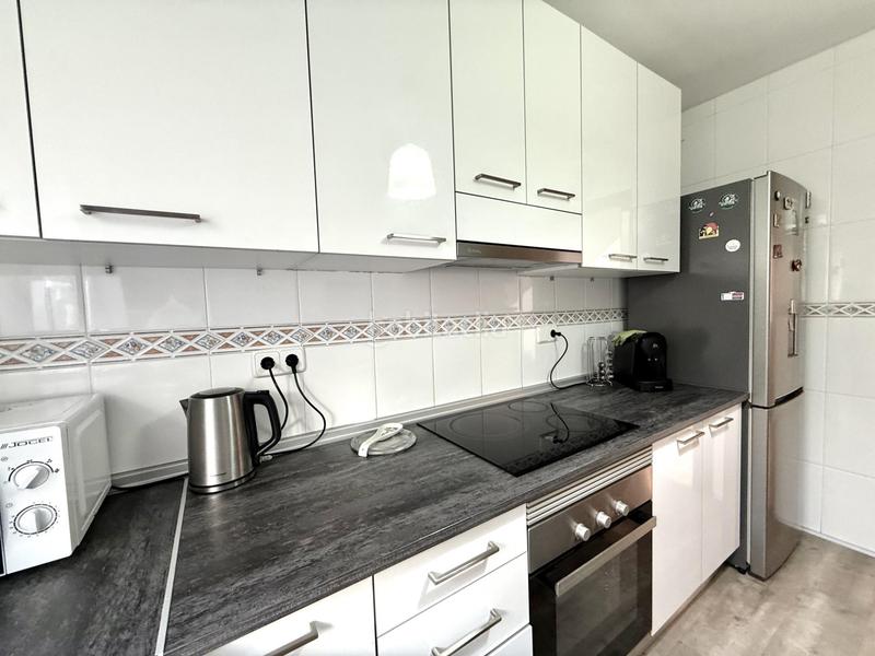 Foto adb21e99-8af0-490b-9f63-e02152ecf3ec. Semi detached house in carrer holanda 27 in Segur de Calafell nucli urbà Segur de Calafell